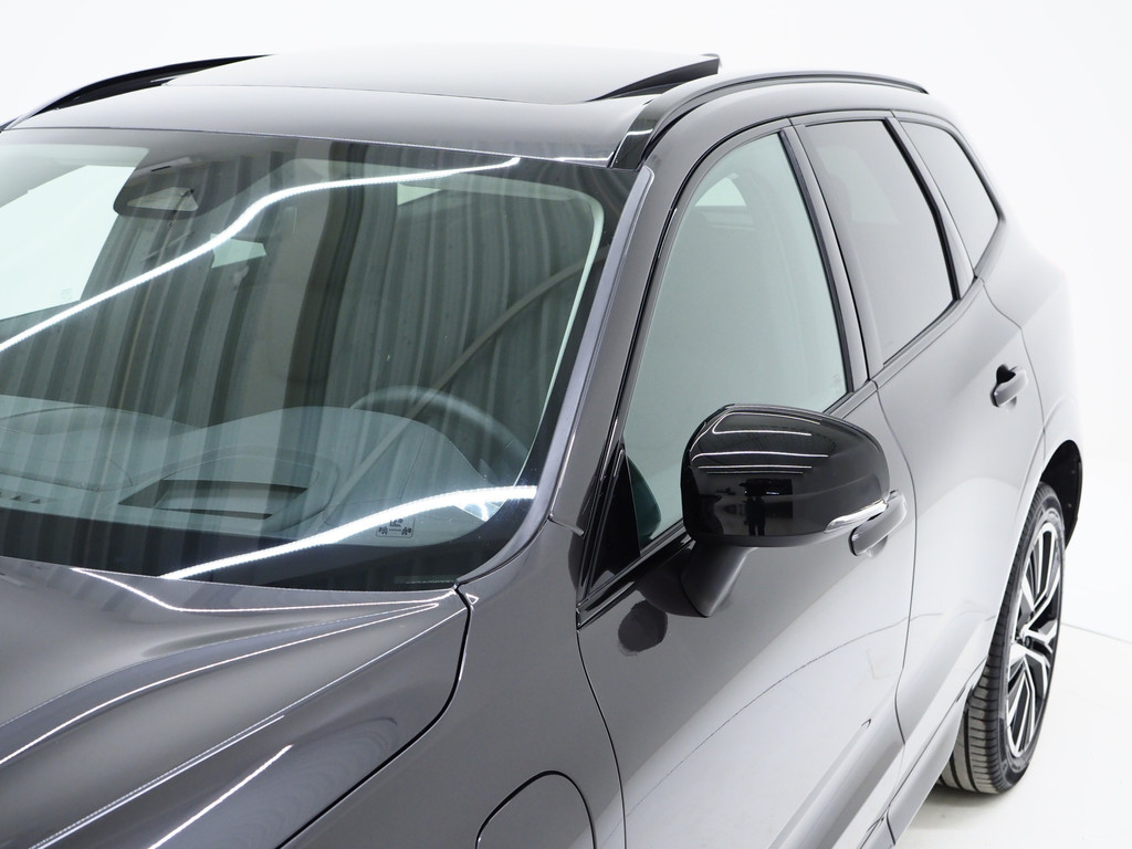 Volvo XC60 2.0 T6 Plug-in hybrid AWD Ultimate Dark Long Range 57
