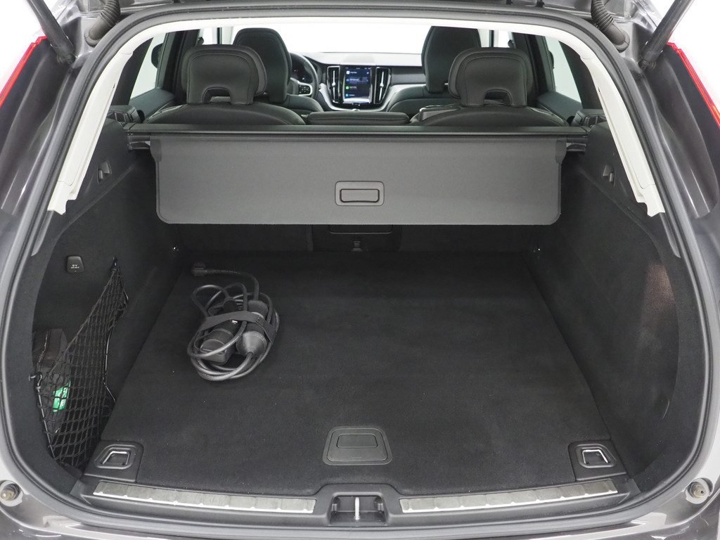 Volvo XC60 2.0 T6 Plug-in hybrid AWD Ultimate Dark Long Range 86