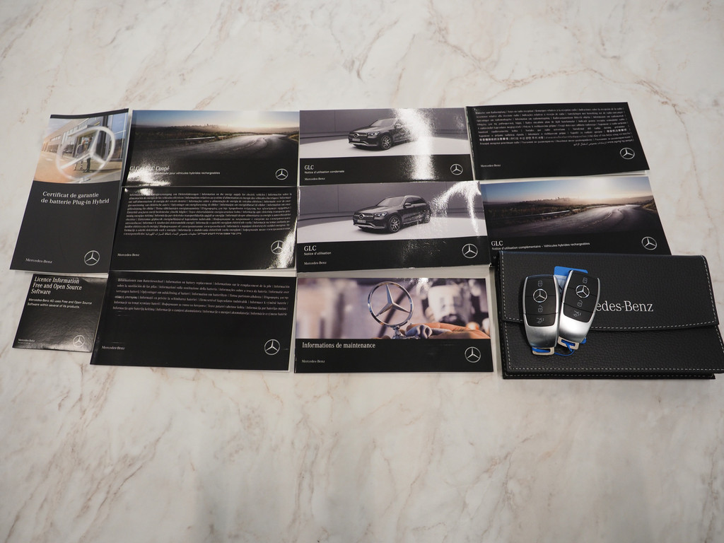 Mercedes-Benz GLC 300e 4MATIC Premium 7