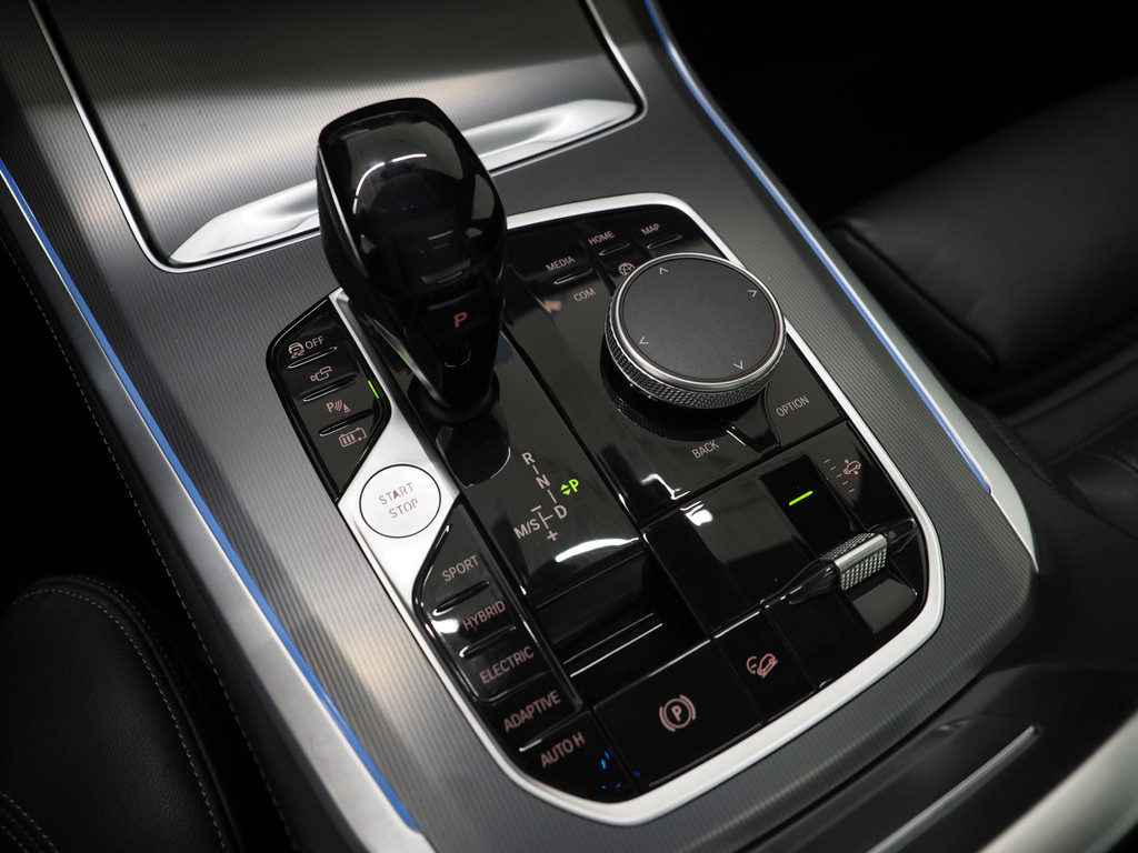 BMW X5 xDrive45e M-Sport Shadow 74