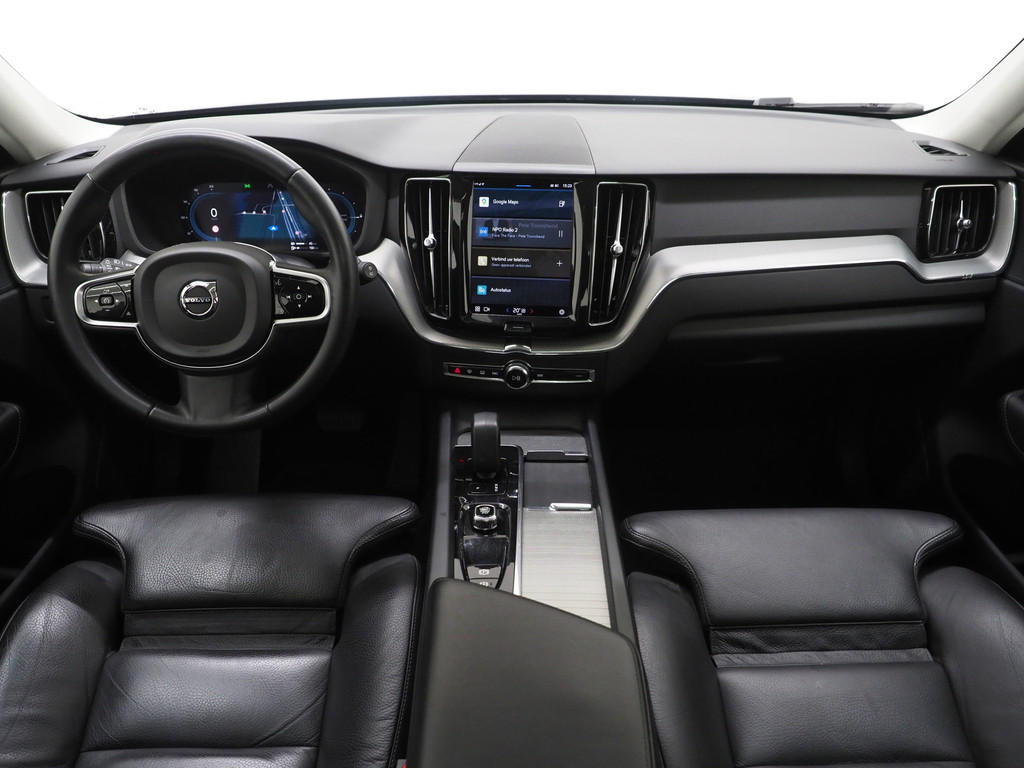 Volvo XC60 2.0 T6 Plug-in hybrid AWD Plus Dark Long Range 4