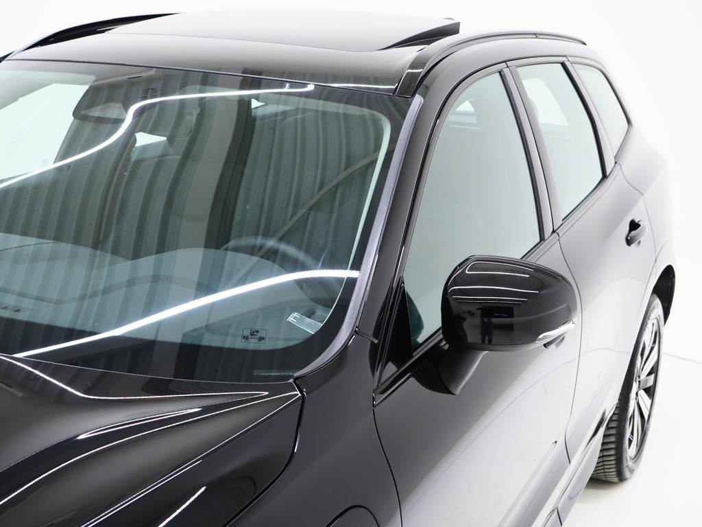 Volvo XC60 2.0 T6 Plug-in hybrid AWD Plus Dark Long Range 53