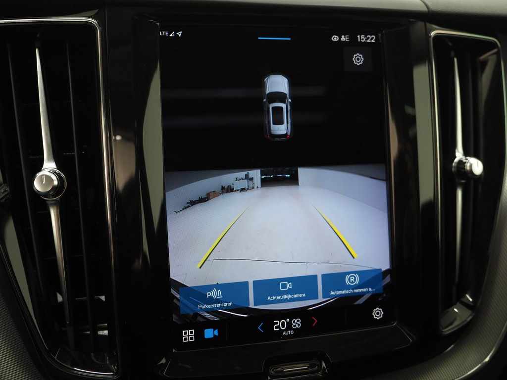 Volvo XC60 2.0 T6 Plug-in hybrid AWD Plus Dark Long Range 71