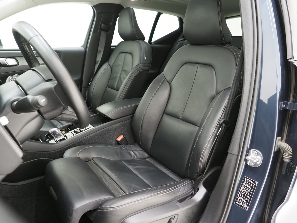 Volvo XC40 1.5 T5 Recharge Inscription 48