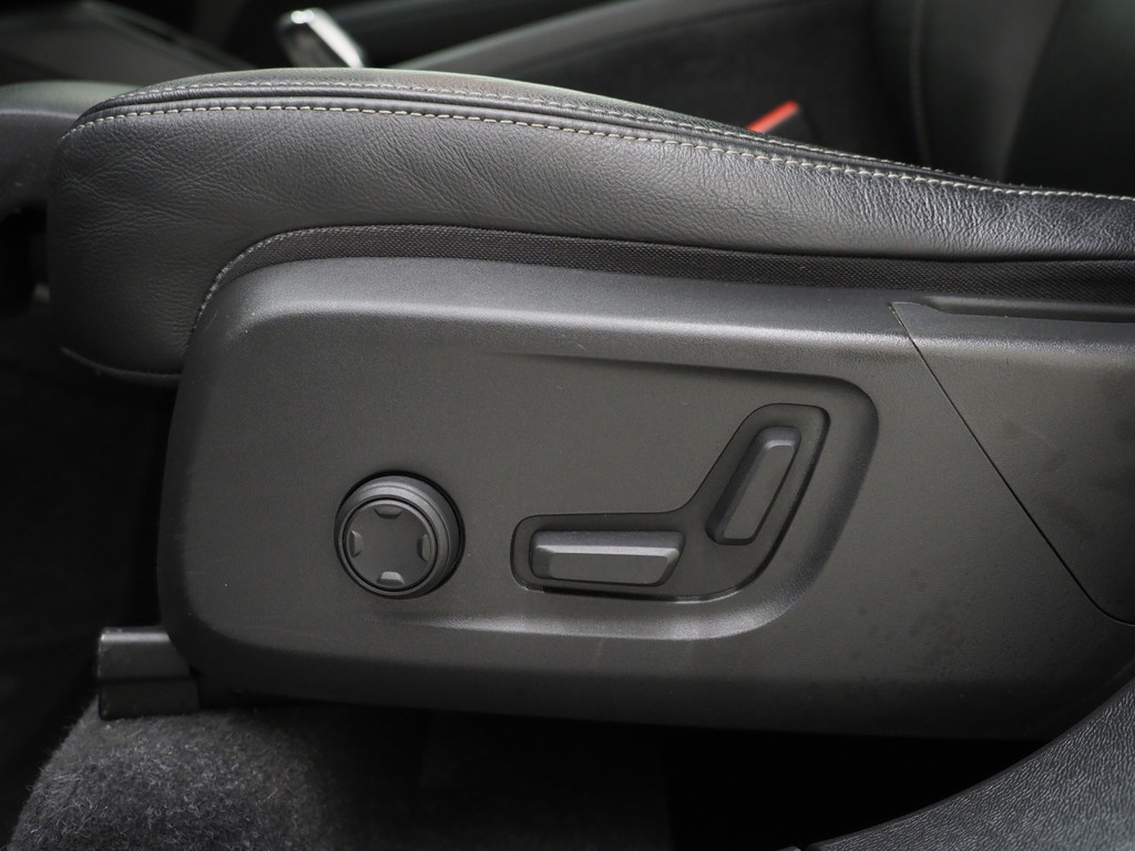 Volvo XC40 1.5 T5 Recharge Inscription 65