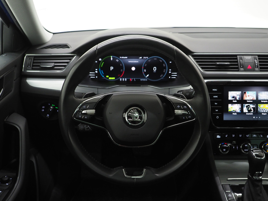 Škoda Superb Combi 1.4 TSI iV 218PK 32