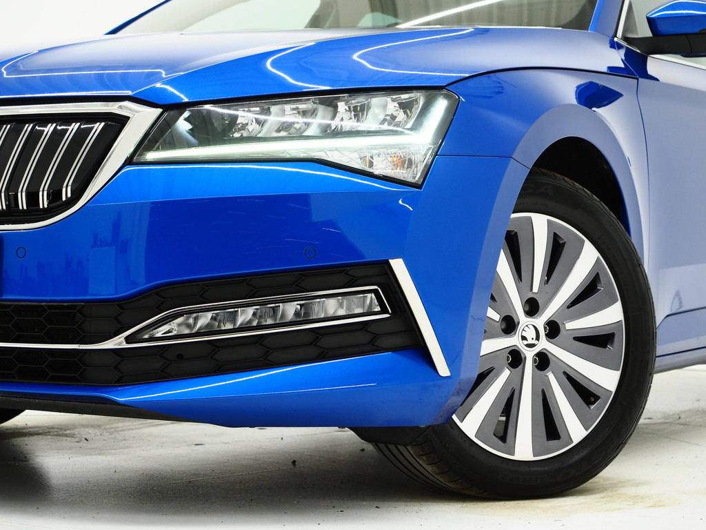 Škoda Superb Combi 1.4 TSI iV 218PK 41