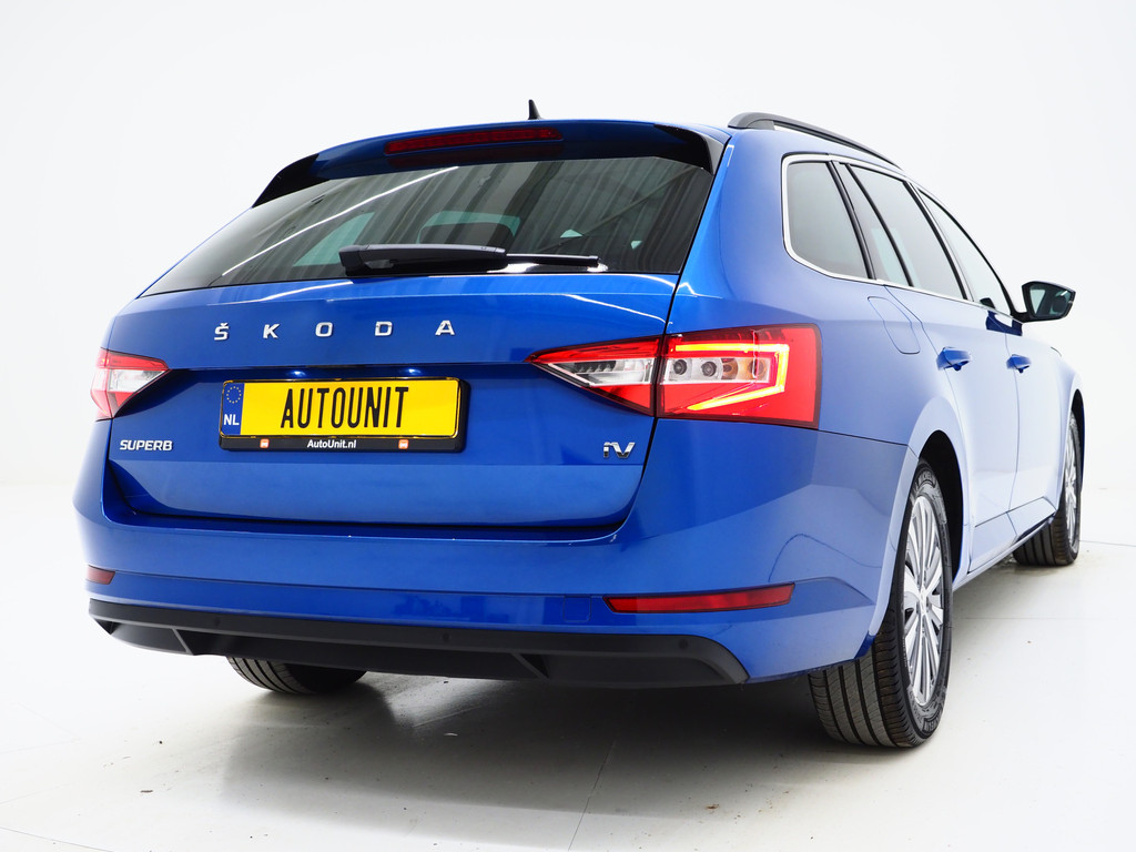 Škoda Superb Combi 1.4 TSI iV 218PK 8