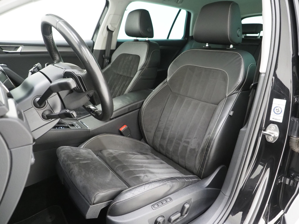 Škoda Superb Combi 1.4 TSI iV 218PK Style 45