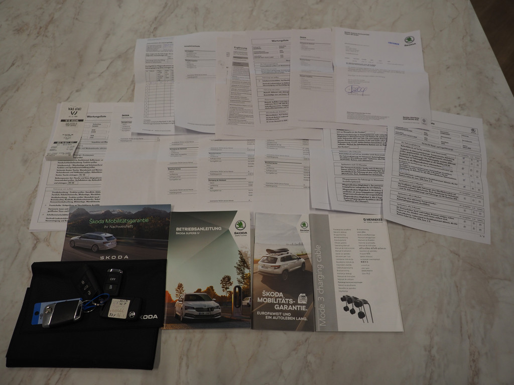 Škoda Superb Combi 1.4 TSI iV 218PK Style 49