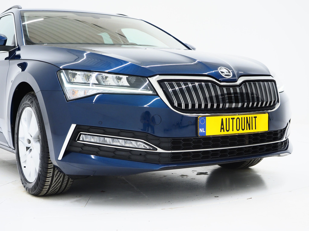 Škoda Superb Combi 1.4 TSI iV 218PK 11