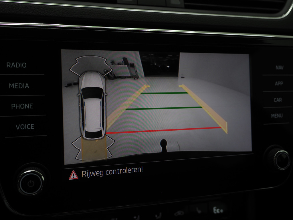 Škoda Superb Combi 1.4 TSI iV 218PK 28