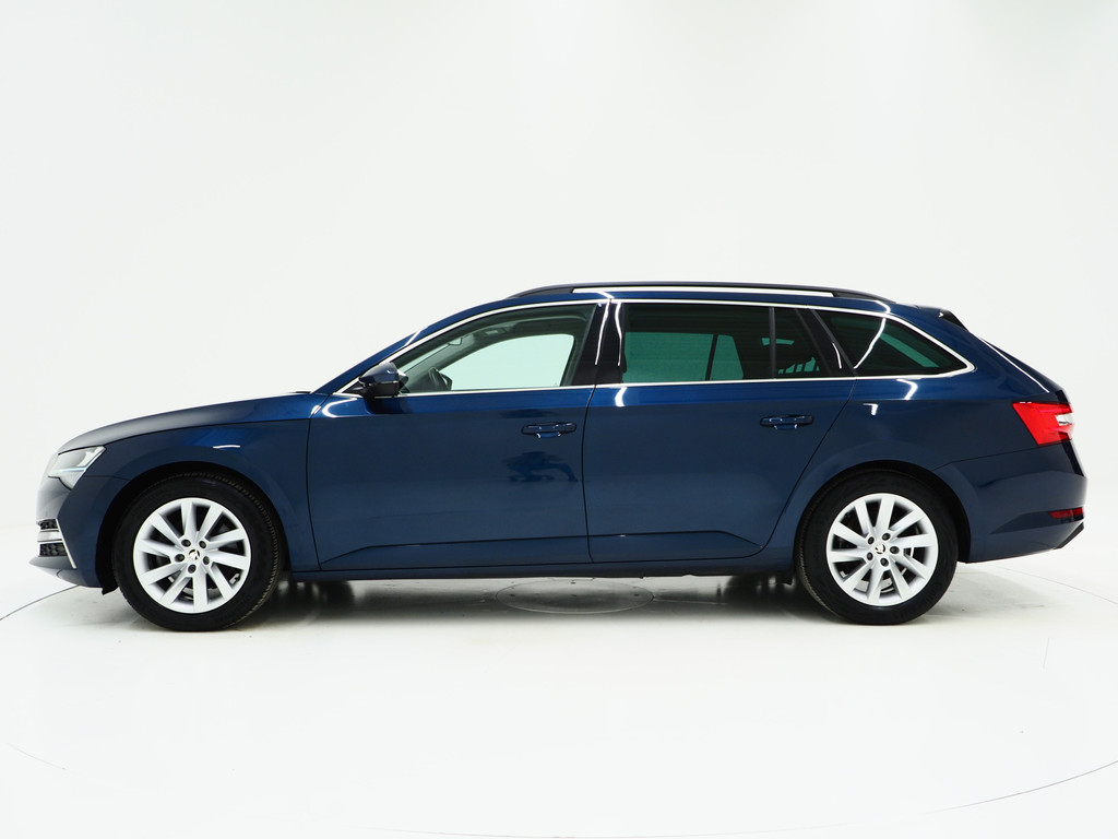 Škoda Superb Combi 1.4 TSI iV 218PK 38