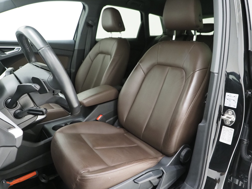 Audi Q4 e-tron 35 Launch edition 55 kWh 3