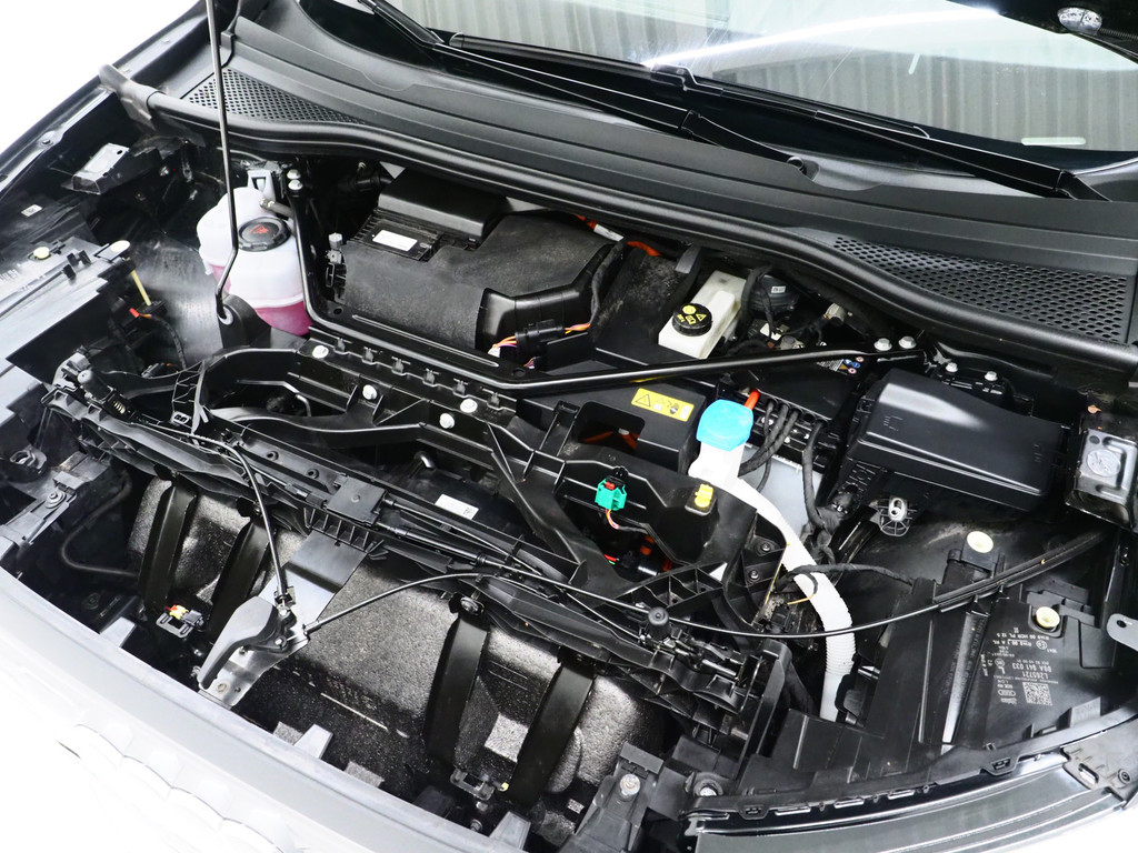 Audi Q4 e-tron 35 Launch edition 55 kWh 5