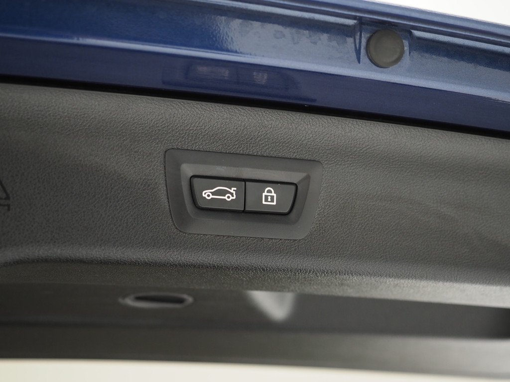 BMW 5 Serie Touring 530e xDrive Shadow 40