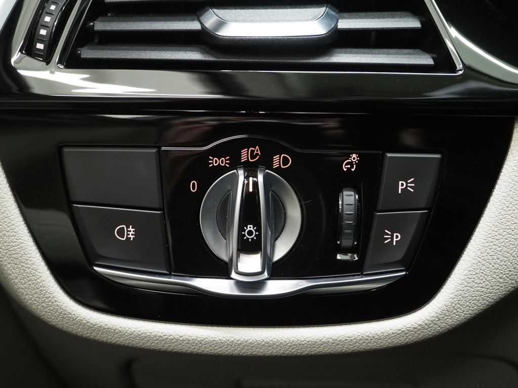 BMW 5 Serie Touring 530e xDrive Shadow 62