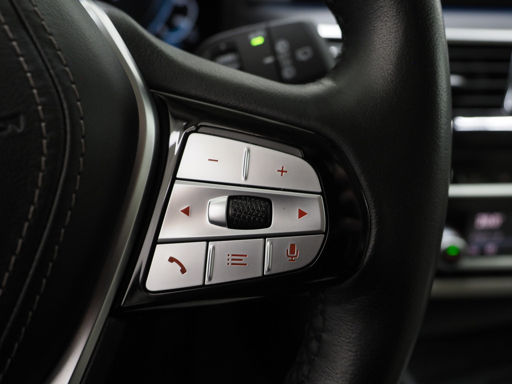 BMW 5 Serie Touring 530e xDrive Shadow 65