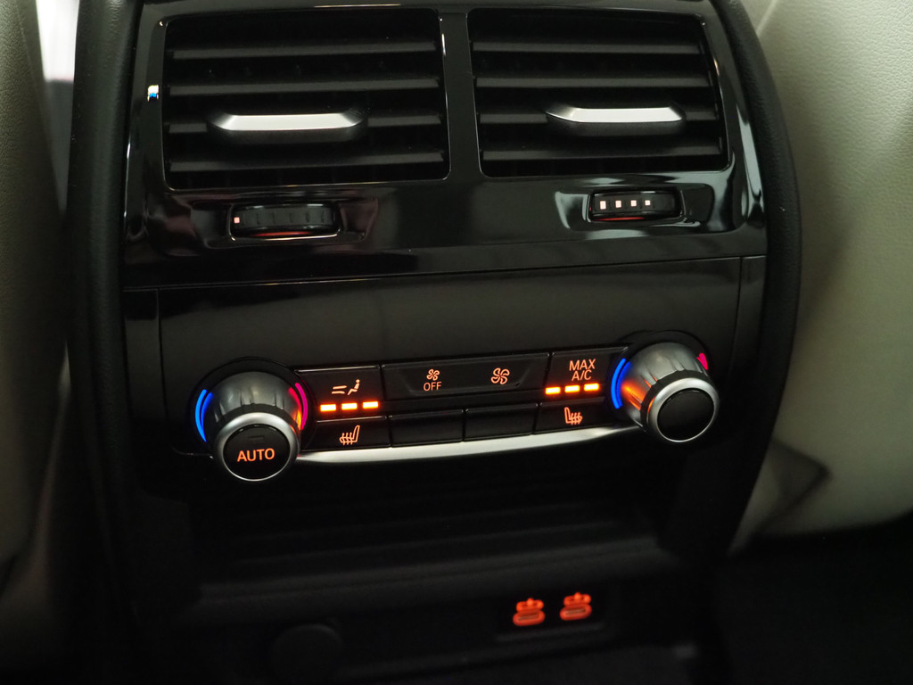 BMW 5 Serie Touring 530e xDrive Shadow 77