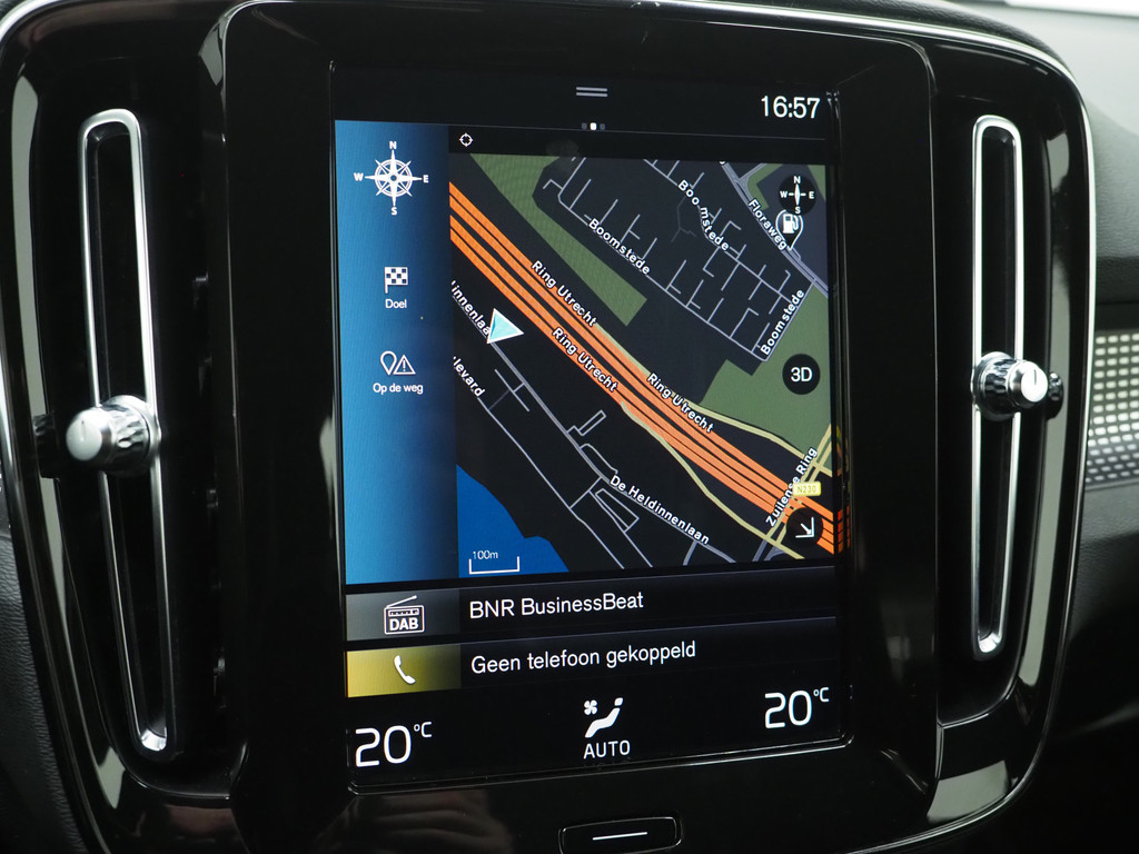 Volvo XC40 1.5 T5 Recharge R-Design Full Black 65