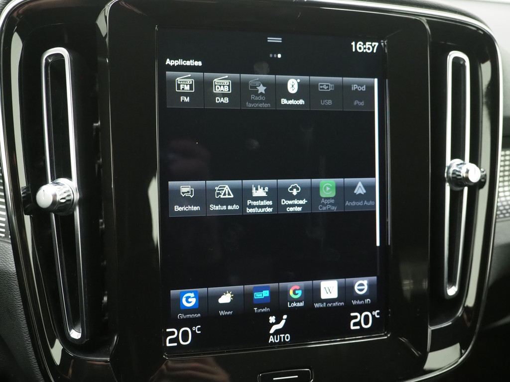 Volvo XC40 1.5 T5 Recharge R-Design Full Black 66