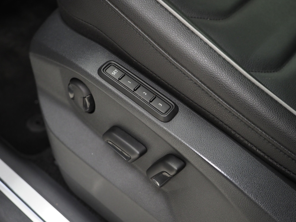 Volkswagen Tiguan 1.4 TSI eHybrid Elegance Exclusive 19