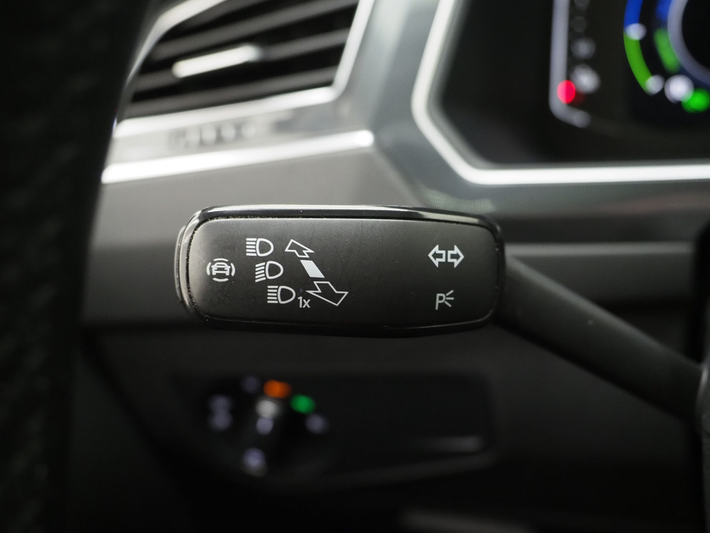 Volkswagen Tiguan 1.4 TSI eHybrid Elegance Exclusive 61