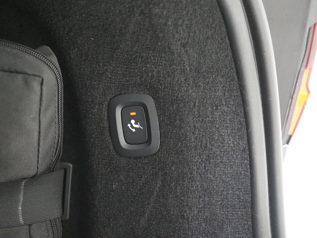 Volvo V90 2.0 T8 Recharge AWD Inscription 43