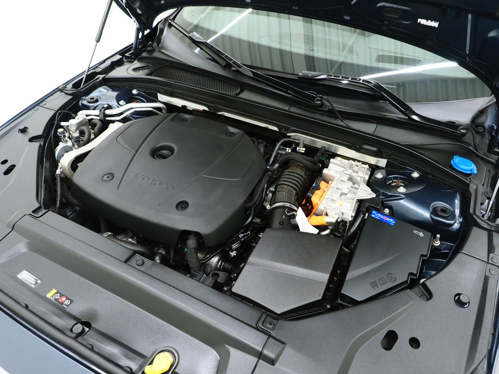 Volvo V90 2.0 T8 Recharge AWD Inscription 6