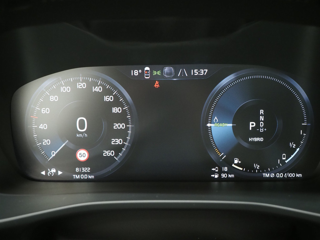 Volvo XC40 1.5 T5 Plug-in hybrid Ultimate Dark 71