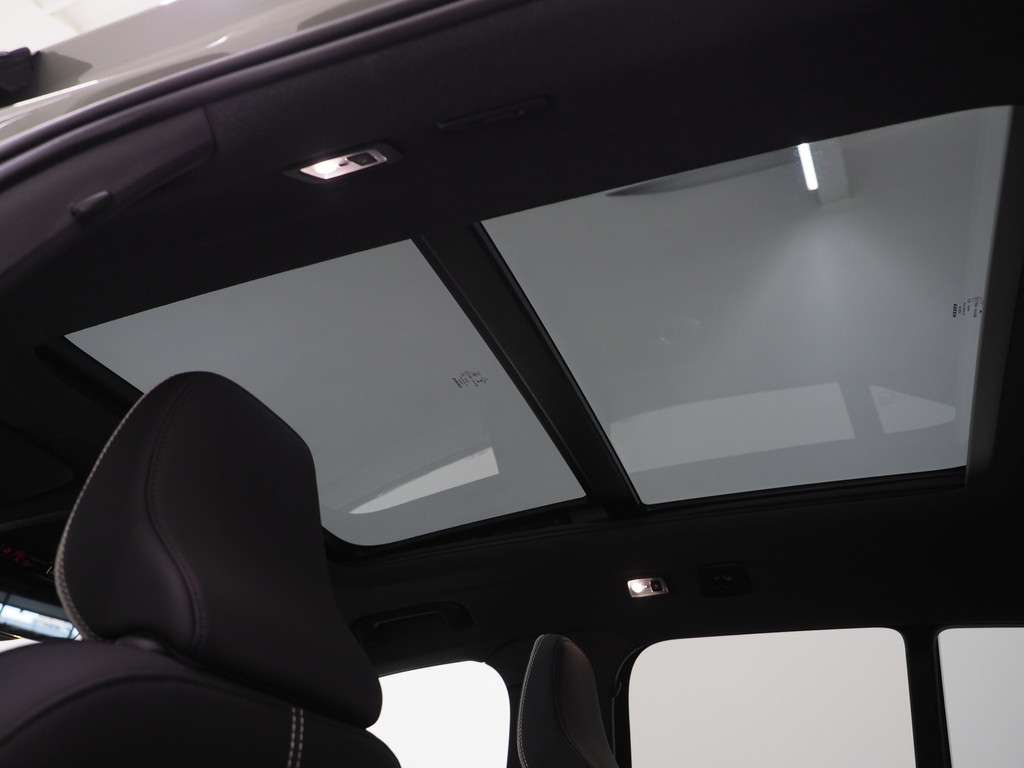 Volvo XC40 1.5 T5 Plug-in hybrid Ultimate Dark 85