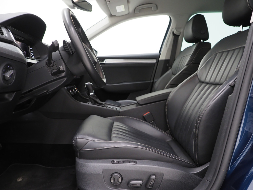 Škoda Superb Combi 1.4 TSI iV Style 218PK 16