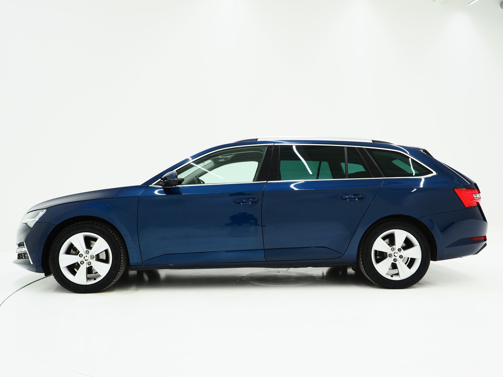 Škoda Superb Combi 1.4 TSI iV Style 218PK 43
