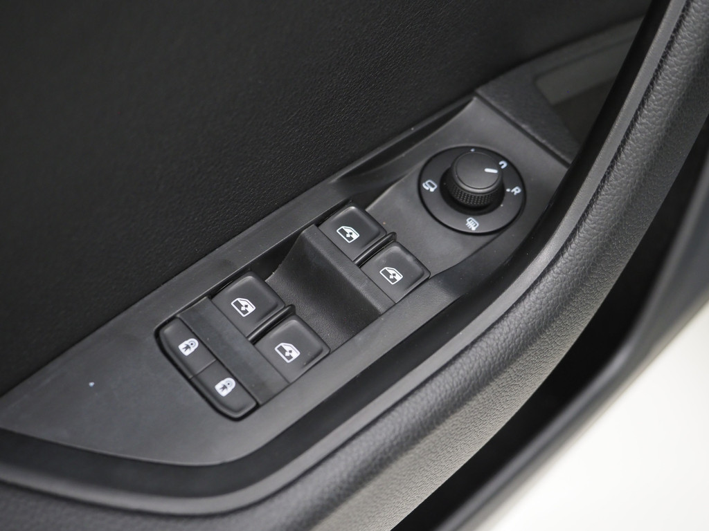 Škoda Superb Combi 1.4 TSI iV Style 218PK 60