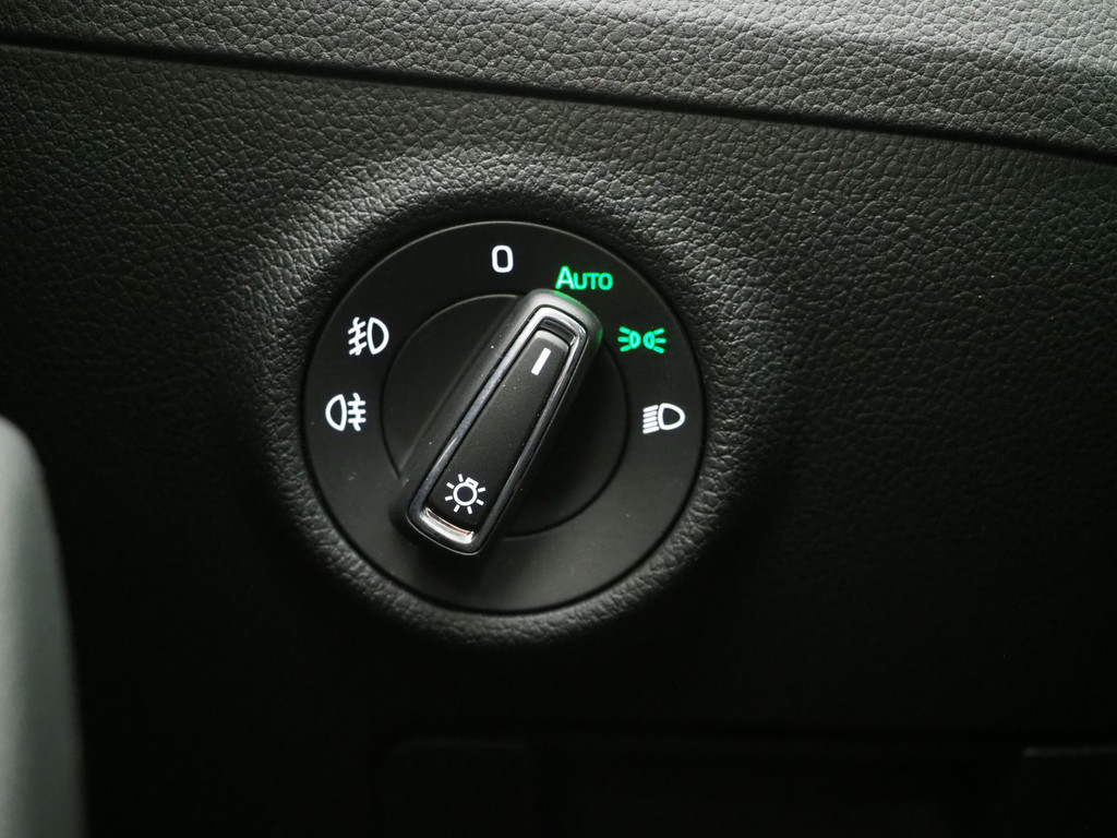 Škoda Superb Combi 1.4 TSI iV Style 218PK 62