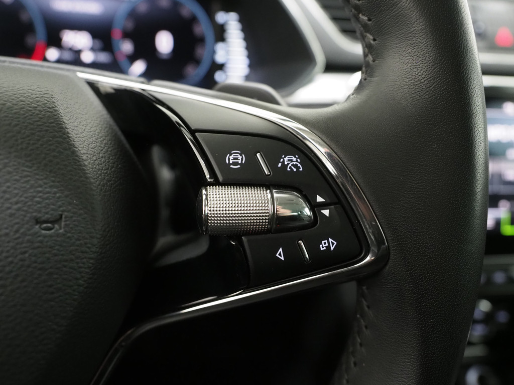 Škoda Superb Combi 1.4 TSI iV Style 218PK 66