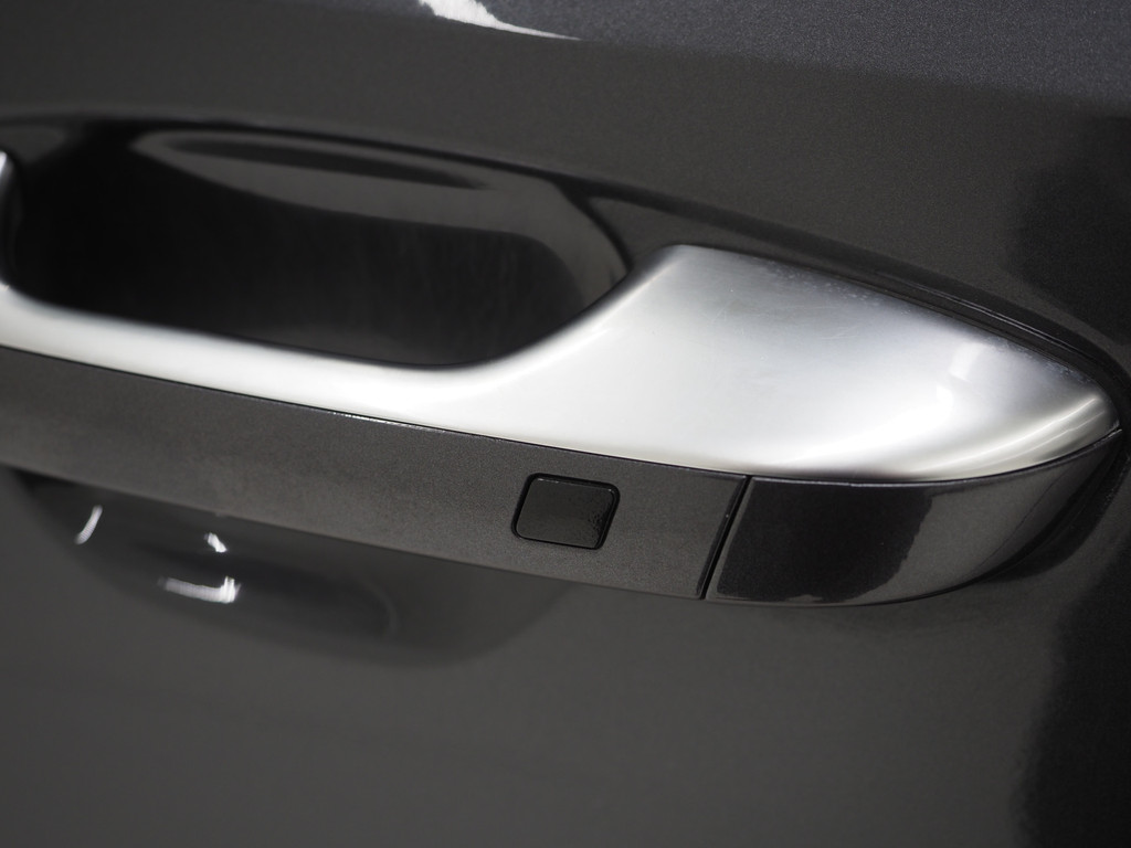 Kia Sorento 1.6 T-GDI Plug-in Hybrid 4WD 17