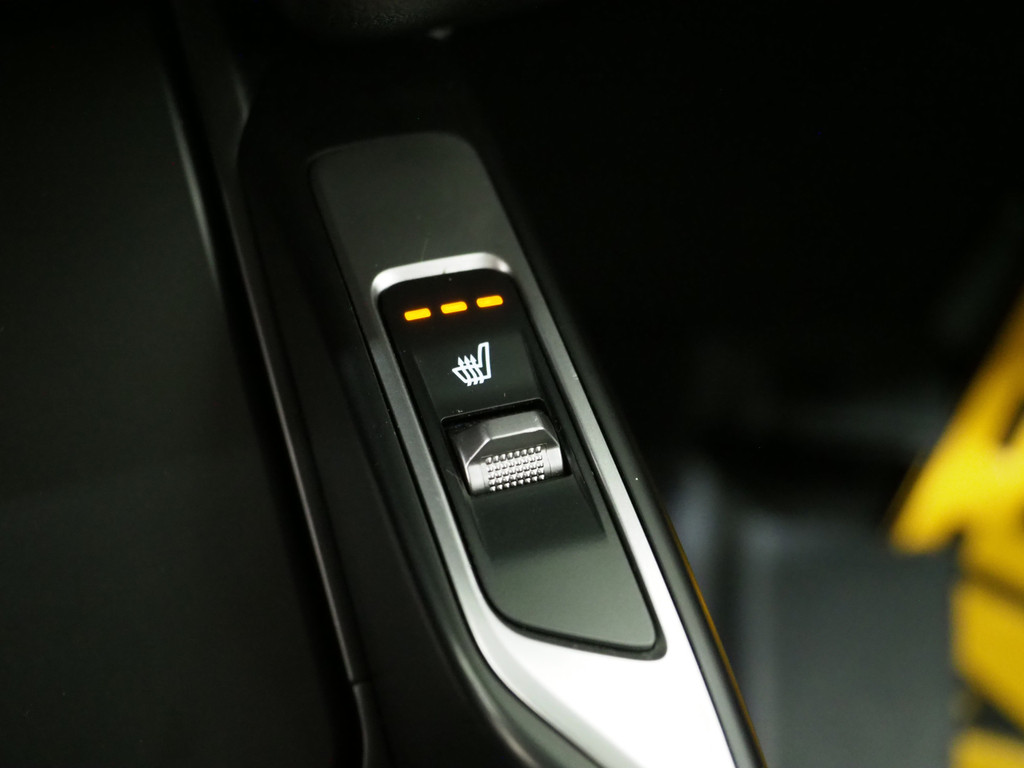 Kia Sorento 1.6 T-GDI Plug-in Hybrid 4WD 77