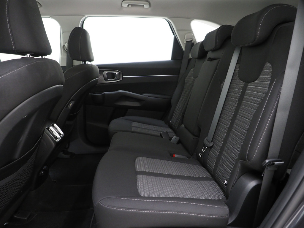 Kia Sorento 1.6 T-GDI Plug-in Hybrid 4WD 81