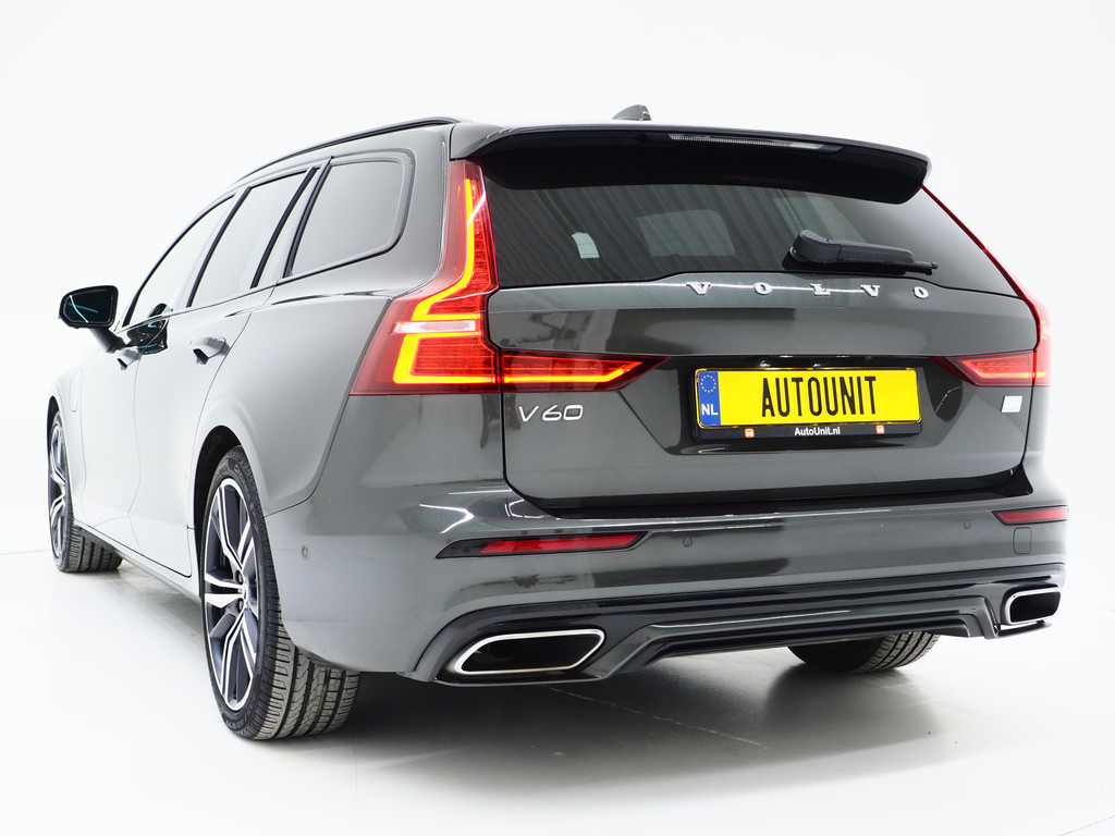 Volvo V60 2.0 T6 Recharge AWD R-Design 2