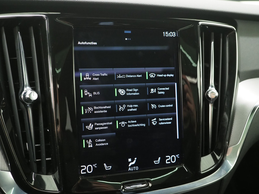 Volvo V60 2.0 T6 Recharge AWD R-Design 35