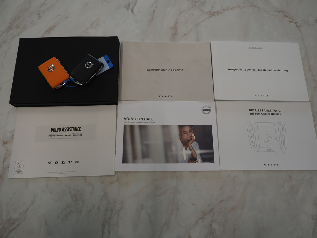 Volvo V60 2.0 T6 Recharge AWD R-Design 7