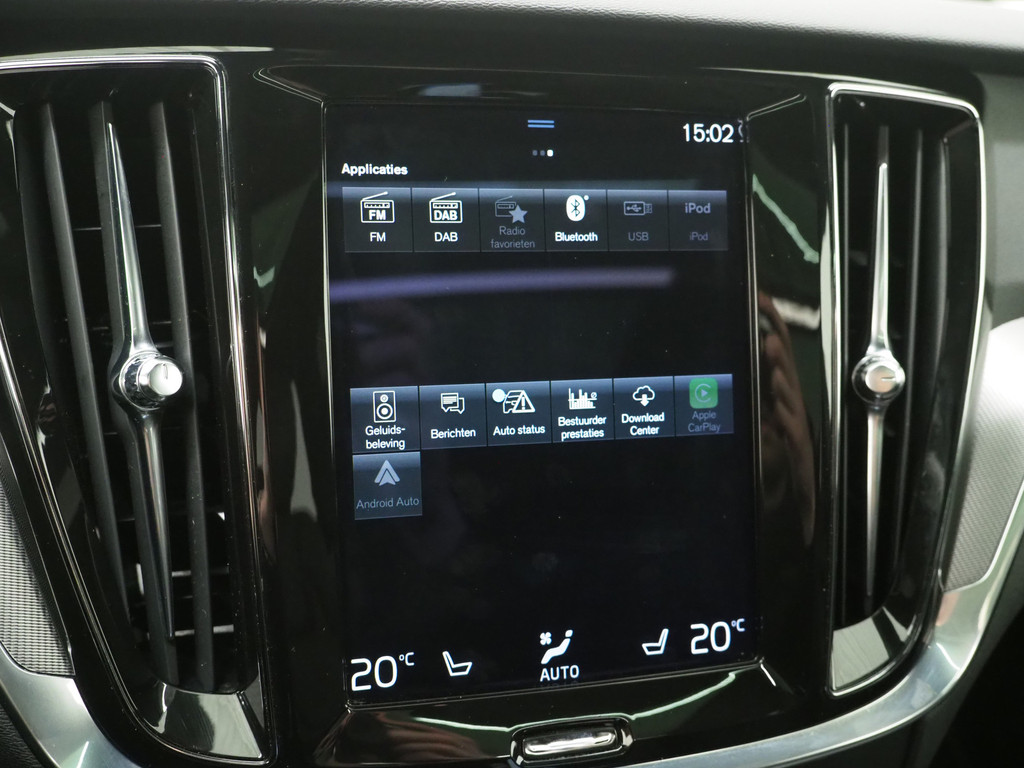 Volvo V60 2.0 T6 Recharge AWD R-Design 80