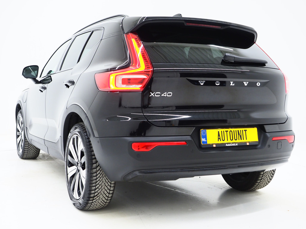 Volvo XC40 1.5 T5 Plug-in hybrid Ultimate Dark 2
