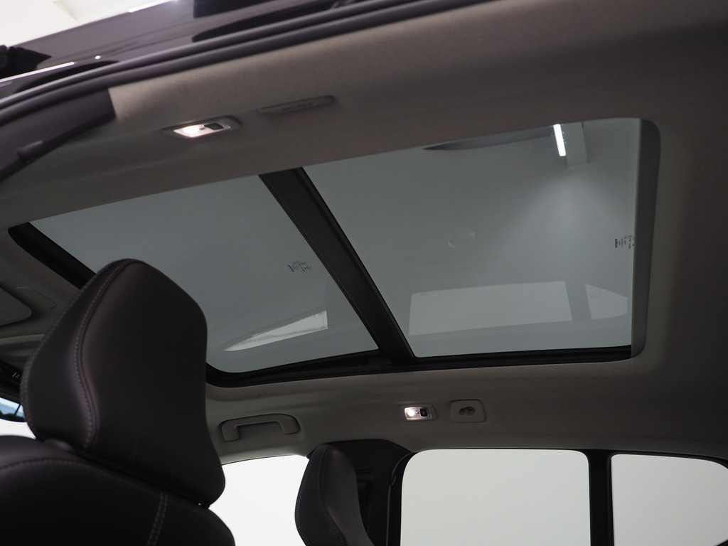 Volvo XC40 1.5 T5 Plug-in hybrid Ultimate Dark 87