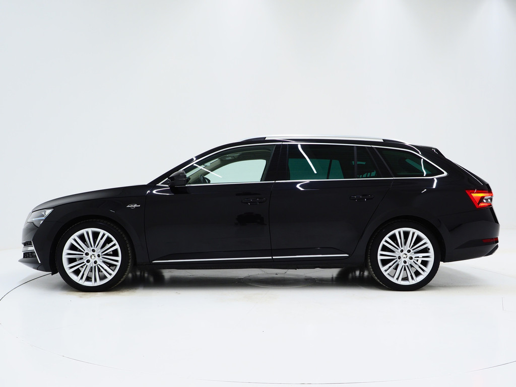 Škoda Superb Combi 1.4 TSI iV Laurin & Klement 1