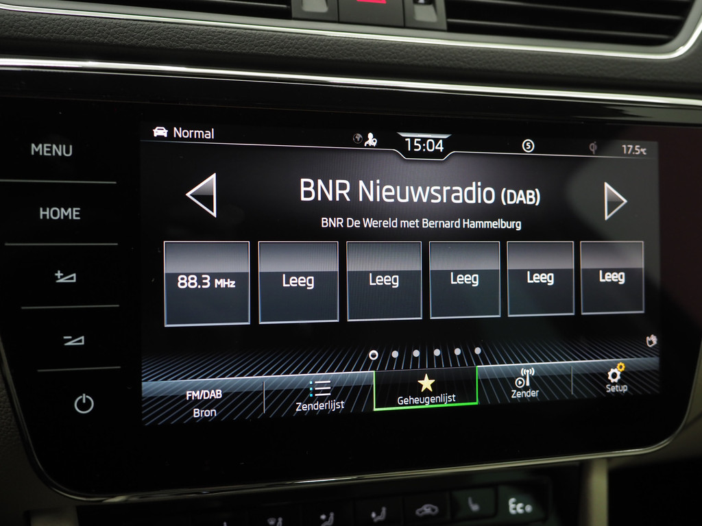 Škoda Superb Combi 1.4 TSI iV Laurin & Klement 70