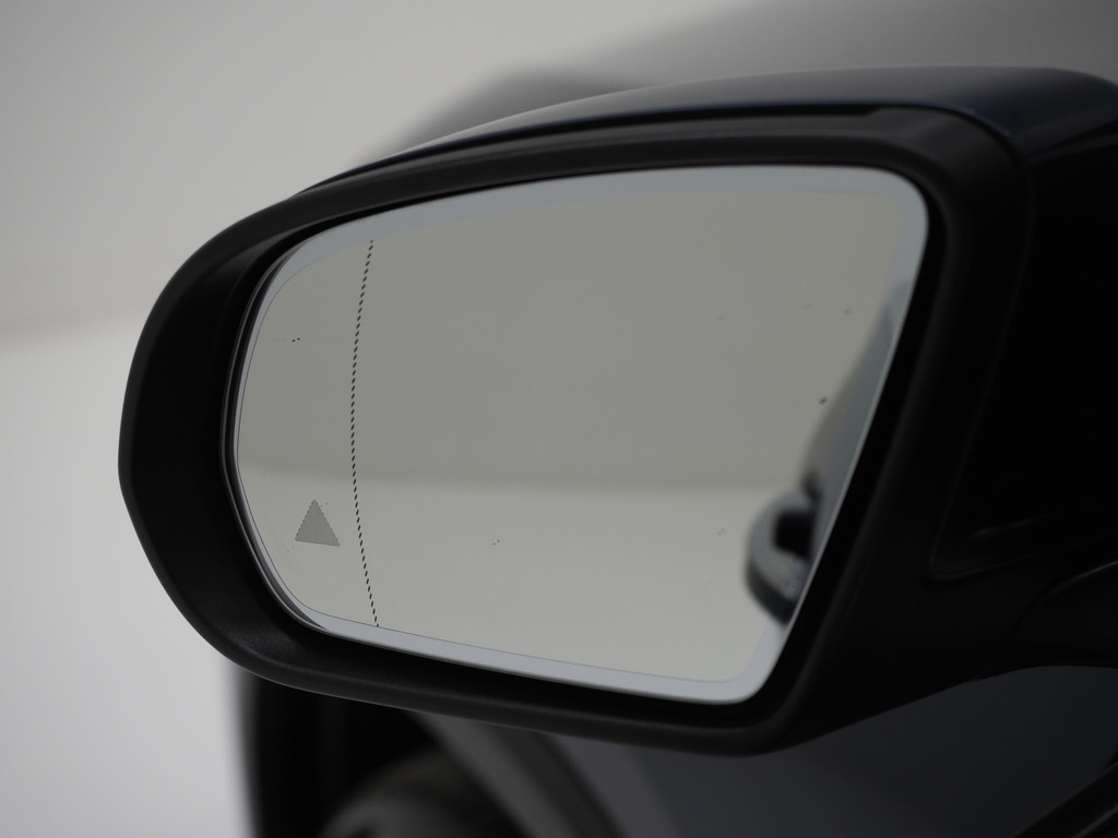 Mercedes-Benz GLA 250 e 15