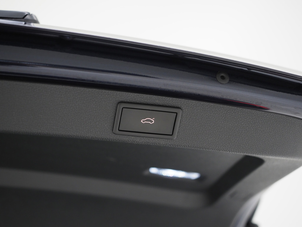 Škoda Superb Combi 1.4 TSI iV 218PK Style 41