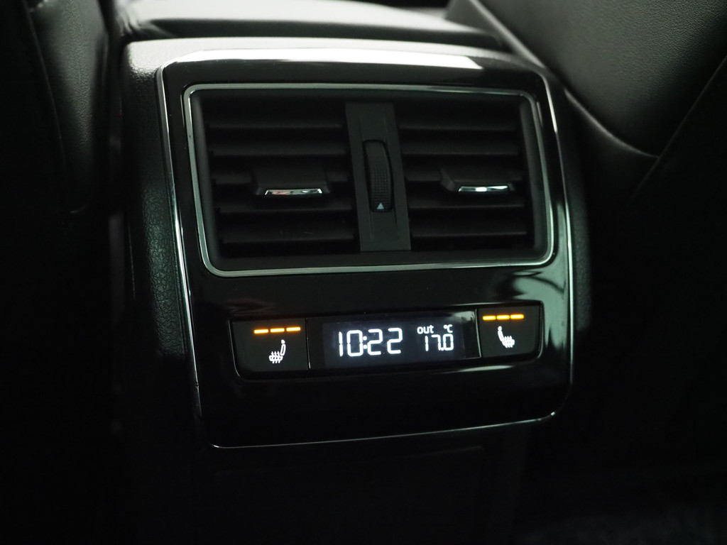 Škoda Superb Combi 1.4 TSI iV 218PK Style 81